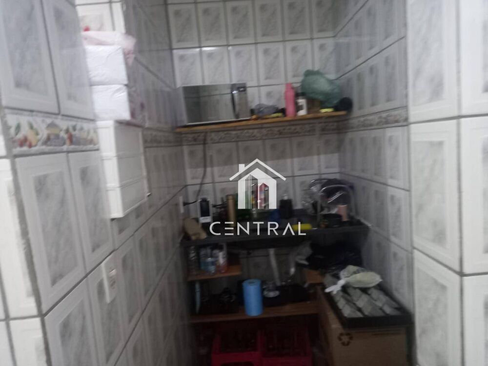 Sobrado à venda com 2 quartos, 160m² - Foto 3