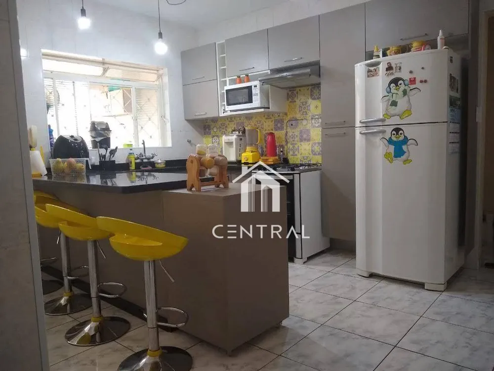 Sobrado, 3 quartos, 177 m² - Foto 1
