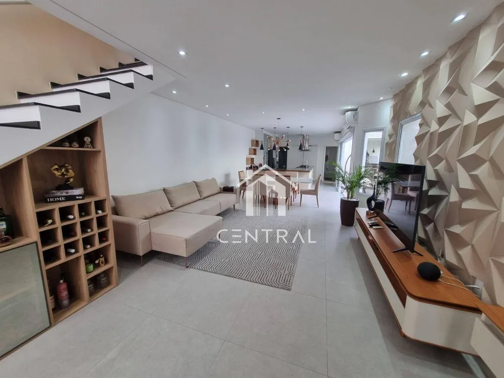 Sobrado, 3 quartos, 202 m² - Foto 2