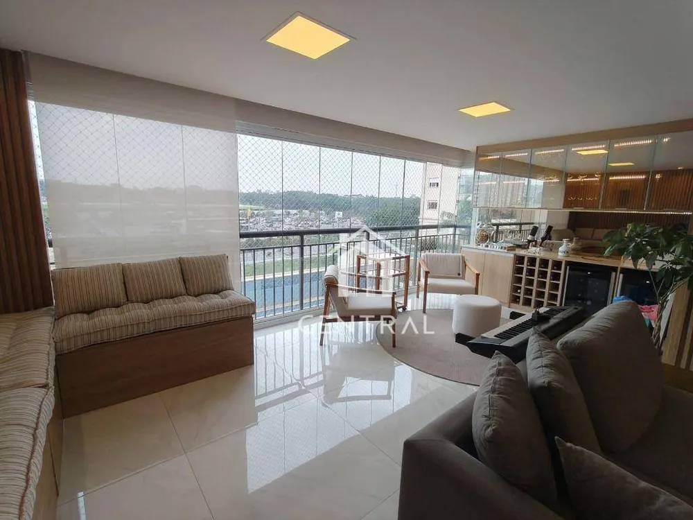 Apartamento, 3 quartos, 182 m² - Foto 1