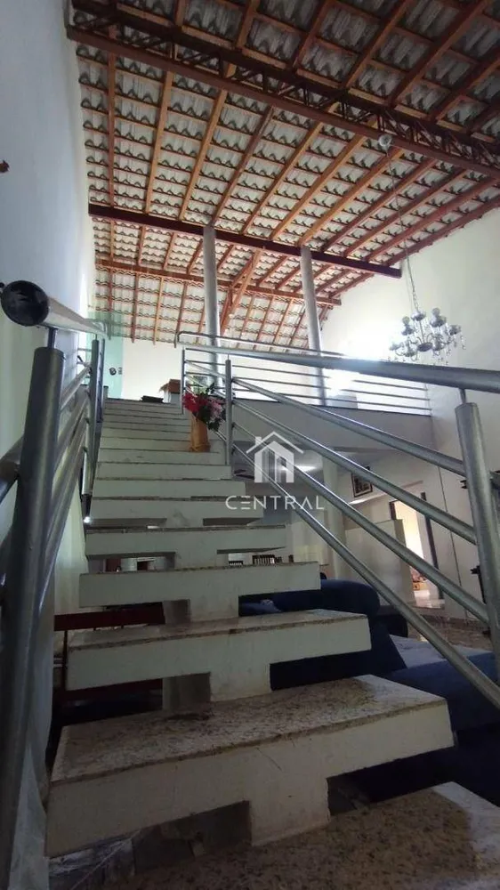 Chácara, 3 quartos, 2131 m² - Foto 10