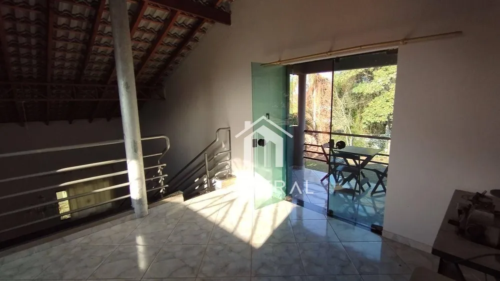 Chácara, 3 quartos, 2131 m² - Foto 11