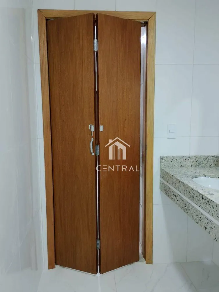 Apartamento, 3 quartos, 120 m² - Foto 2