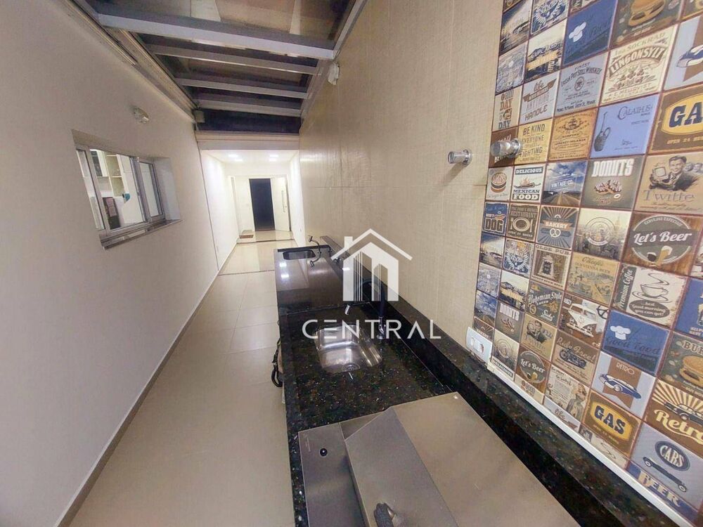 Sobrado, 3 quartos, 240 m² - Foto 2