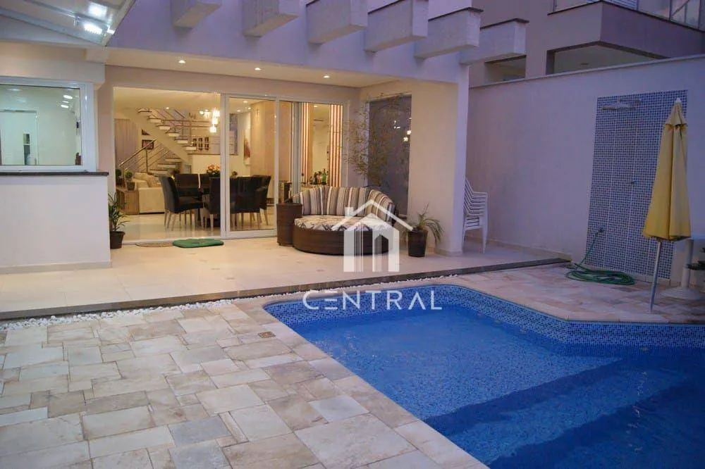 Sobrado, 3 quartos, 350 m² - Foto 4