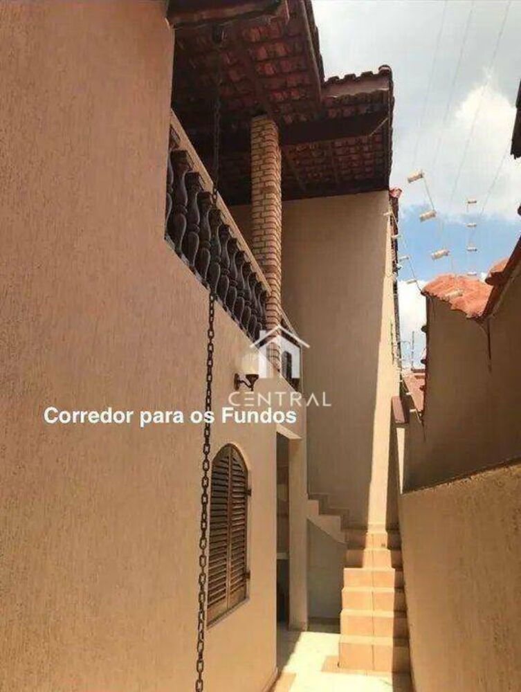 Casa à venda com 3 quartos, 125m² - Foto 3