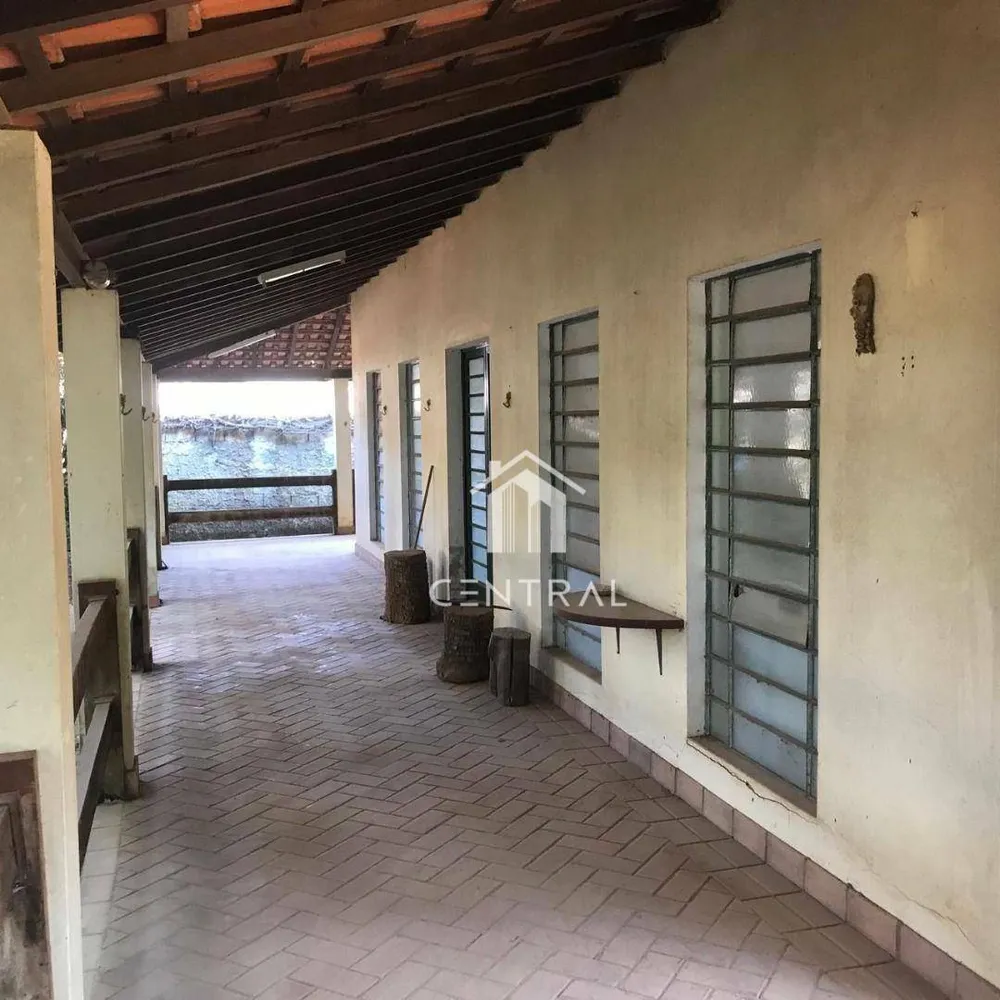 Chácara, 2 quartos, 2000 m² - Foto 1