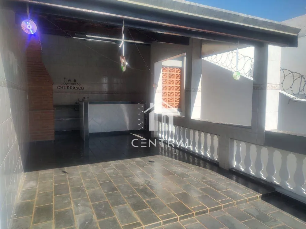Sobrado, 2 quartos, 200 m² - Foto 1