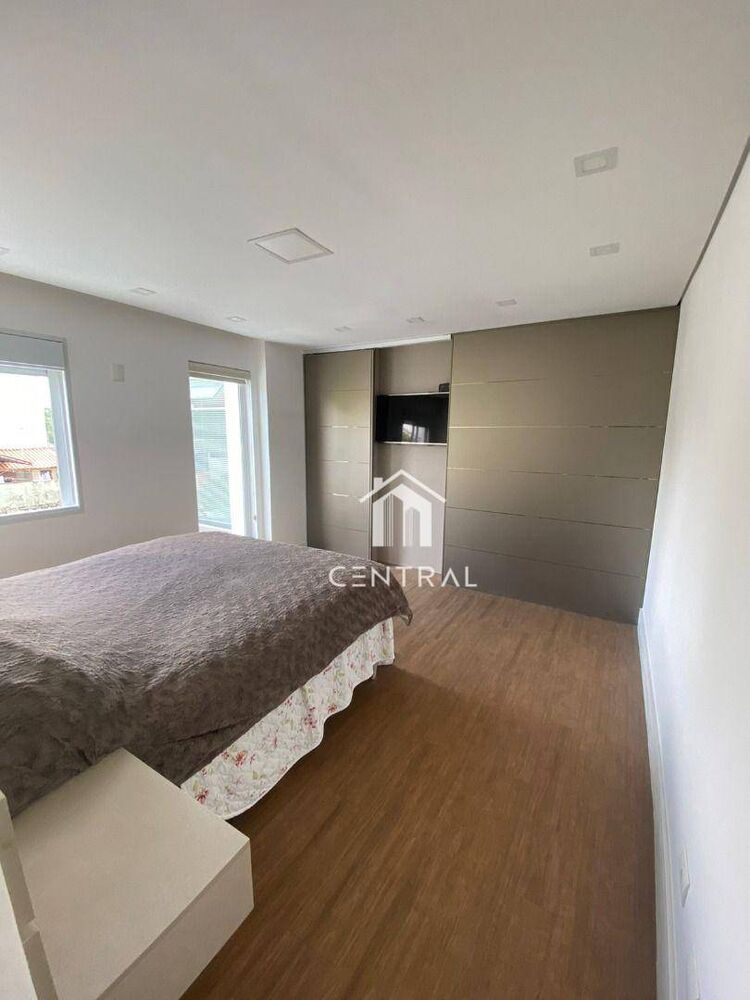 Sobrado, 3 quartos, 244 m² - Foto 43