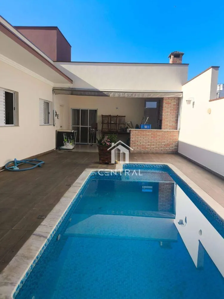 Casa de Condomínio, 3 quartos - Foto 1