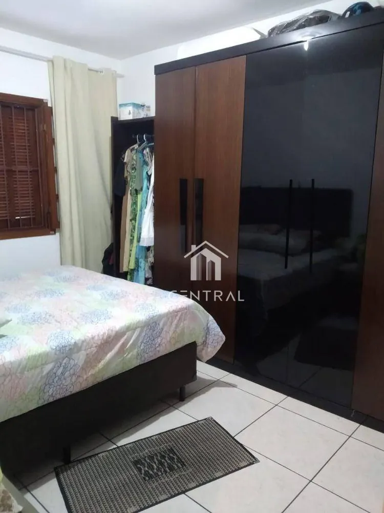 Casa, 3 quartos, 145 m² - Foto 2
