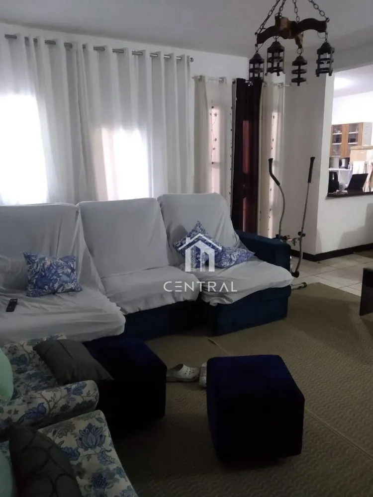 Casa, 3 quartos, 145 m² - Foto 1