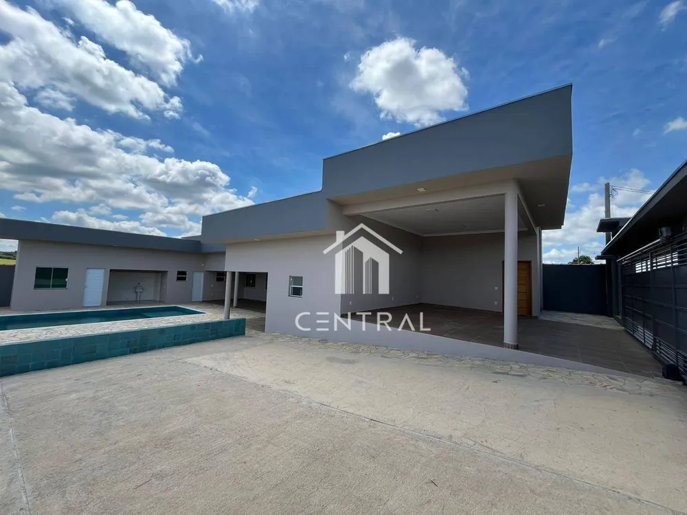 Casa, 3 quartos, 267 m² - Foto 1