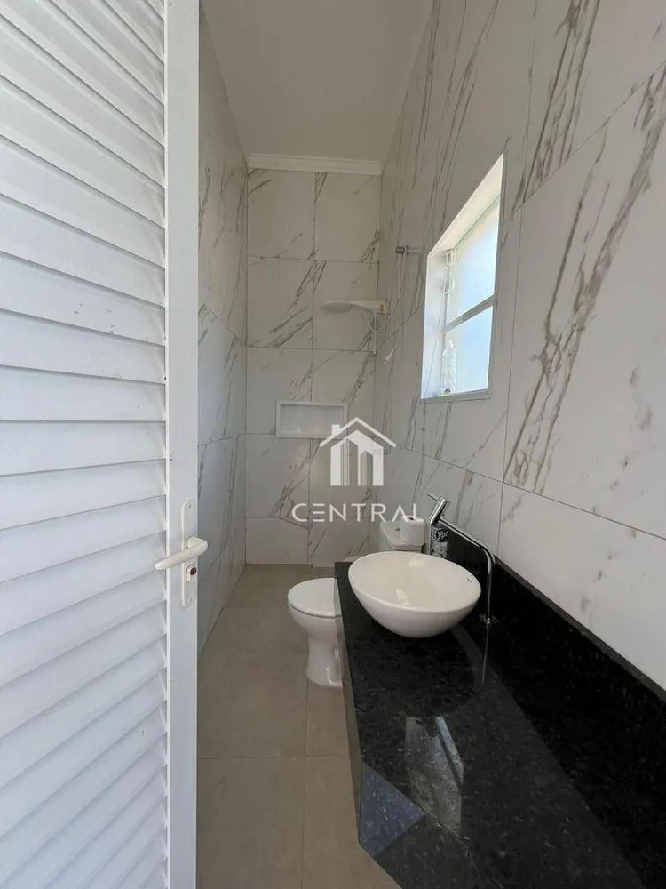 Casa, 3 quartos, 267 m² - Foto 1
