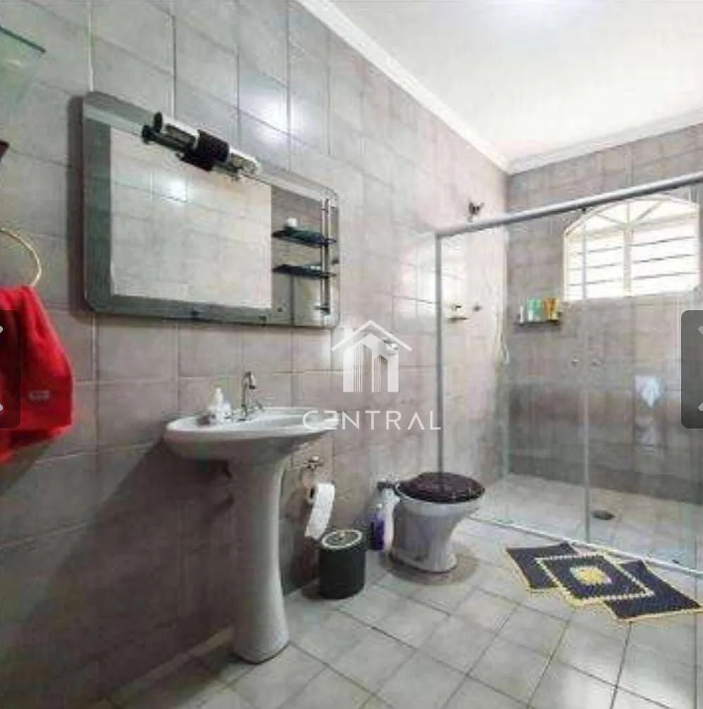 Casa, 3 quartos, 238 m² - Foto 11