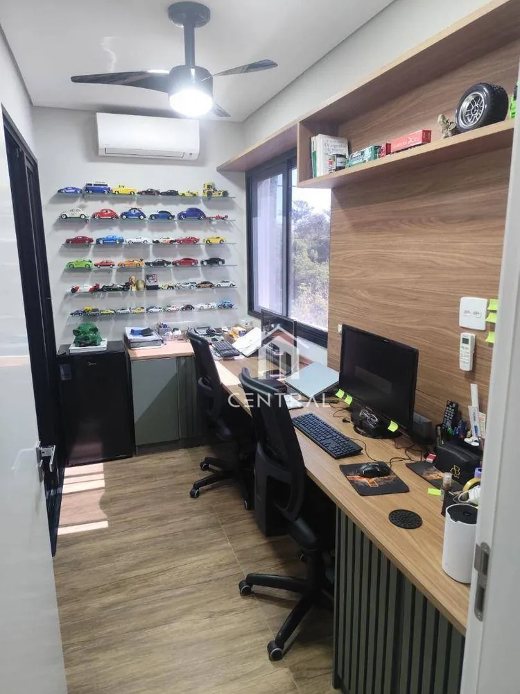 Casa, 3 quartos, 240 m² - Foto 4