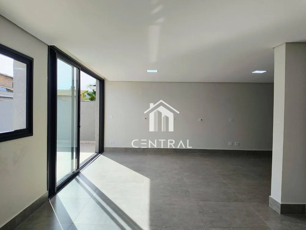 Sobrado, 4 quartos, 360 m² - Foto 1