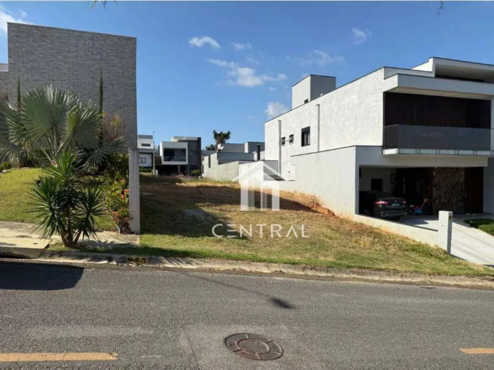 Loteamento e Condomínio, 250 m² - Foto 1
