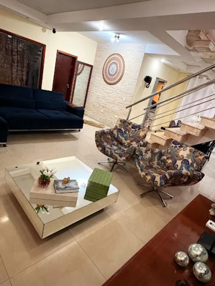 Casa, 3 quartos, 640 m² - Foto 2