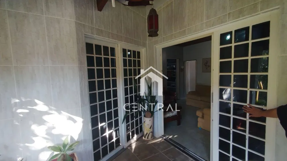 Chácara, 3 quartos, 972 m² - Foto 2