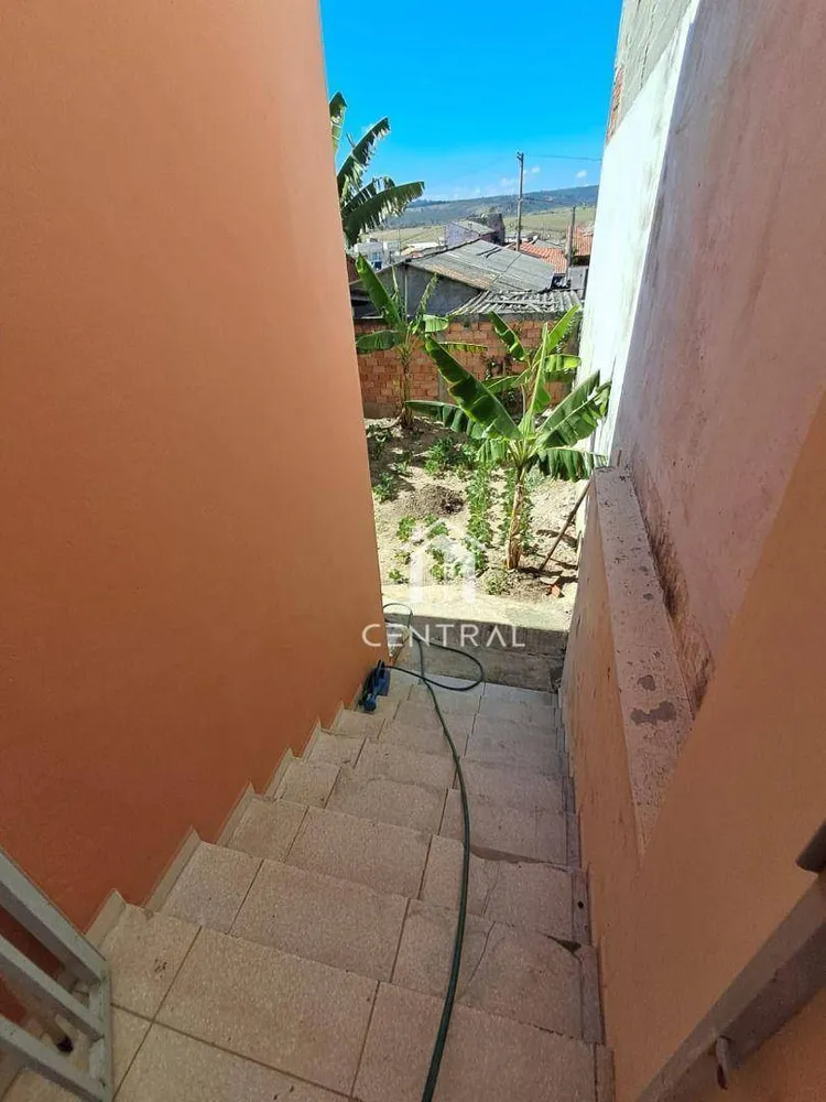 Casa, 3 quartos, 114 m² - Foto 1