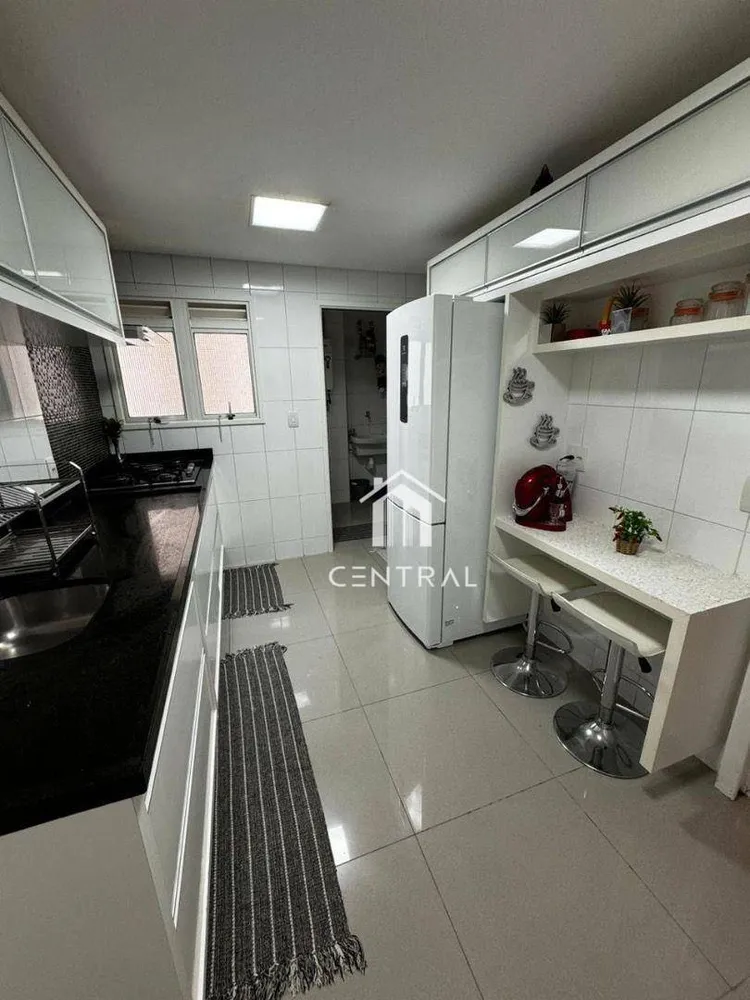 Apartamento, 3 quartos, 134 m² - Foto 4