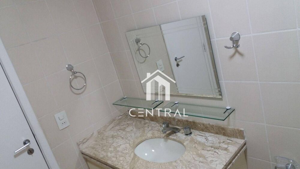 Apartamento para alugar com 3 quartos, 110m² - Foto 3