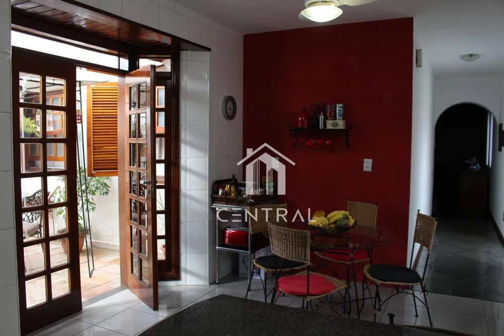 Sobrado, 4 quartos, 255 m² - Foto 3