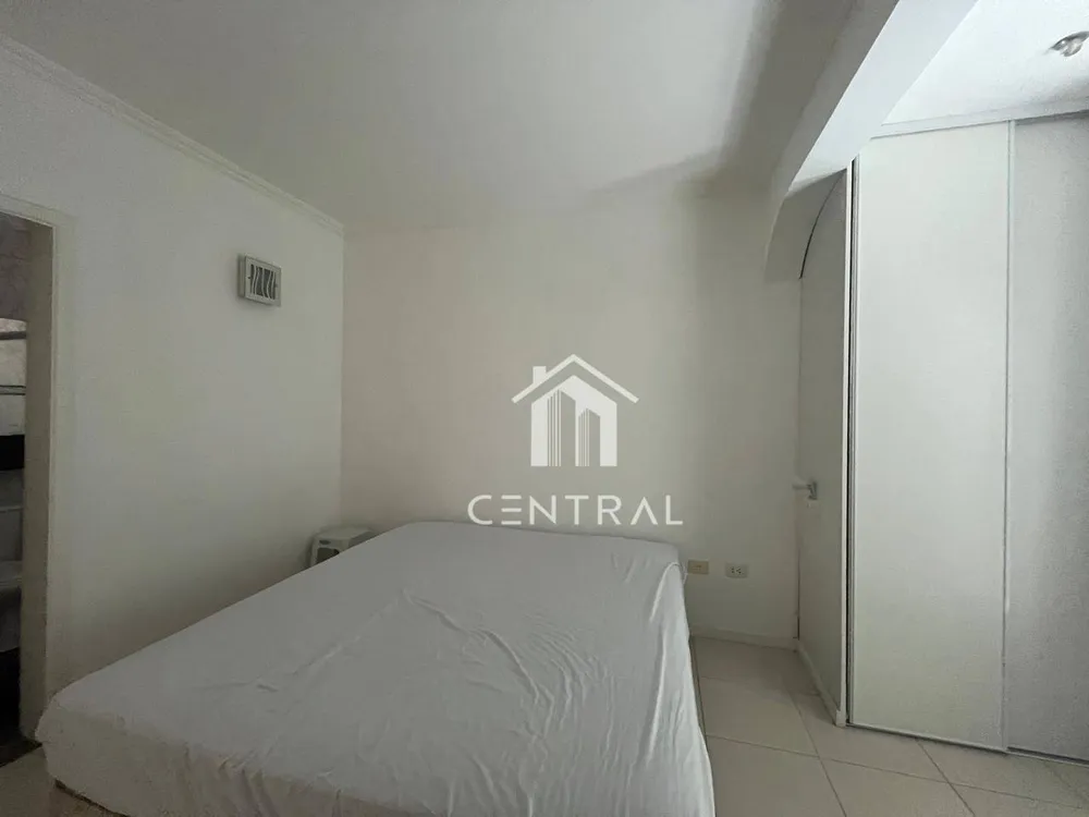 Sobrado, 3 quartos, 242 m² - Foto 2