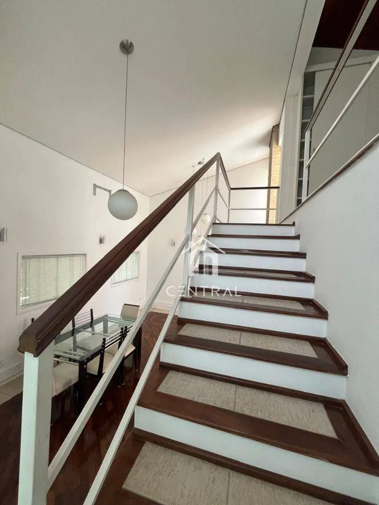 Sobrado, 3 quartos, 242 m² - Foto 5