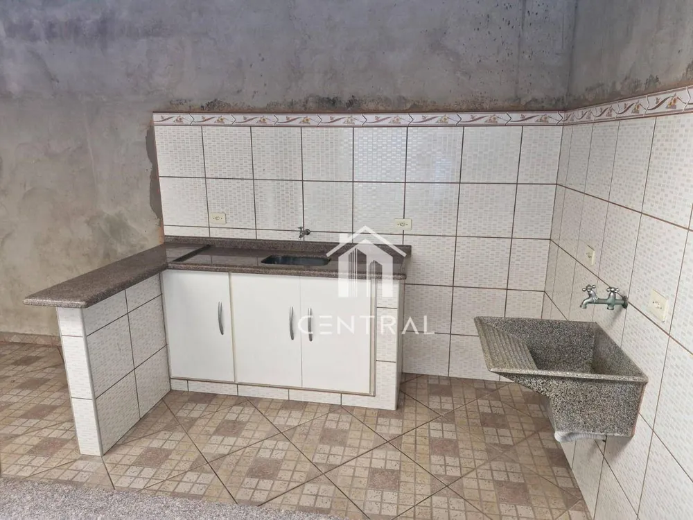 Sobrado, 3 quartos, 183 m² - Foto 3