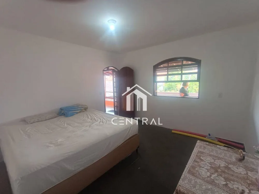 Casa, 5 quartos, 200 m² - Foto 2