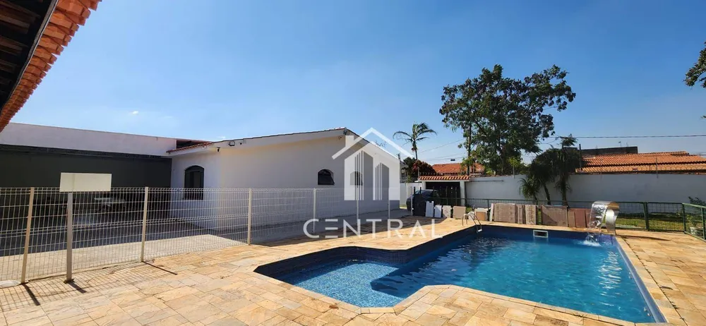 Casa, 4 quartos, 520 m² - Foto 1