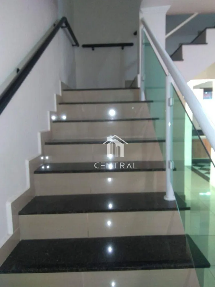Casa, 3 quartos, 212 m² - Foto 12
