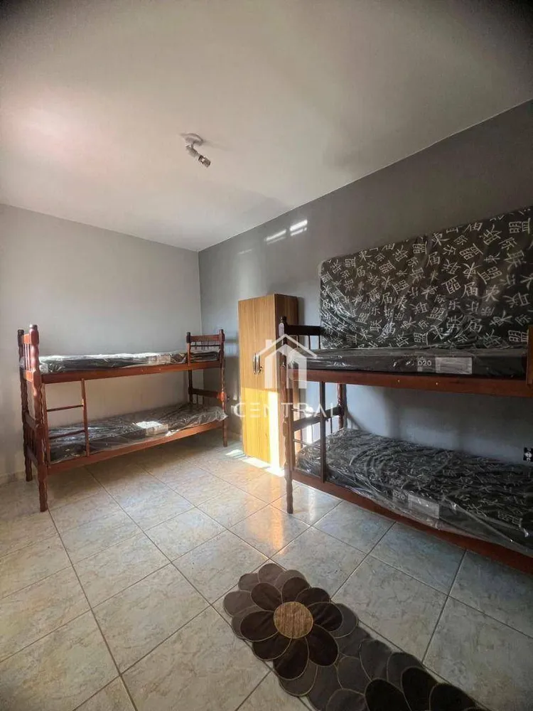 Casa, 2 quartos, 168 m² - Foto 1