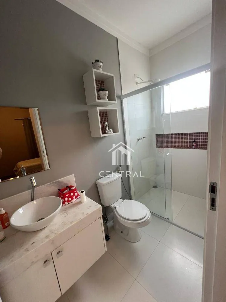 Sobrado, 3 quartos, 284 m² - Foto 6