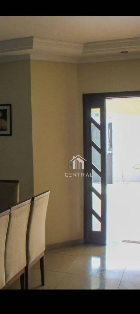 Sobrado, 5 quartos, 290 m² - Foto 2