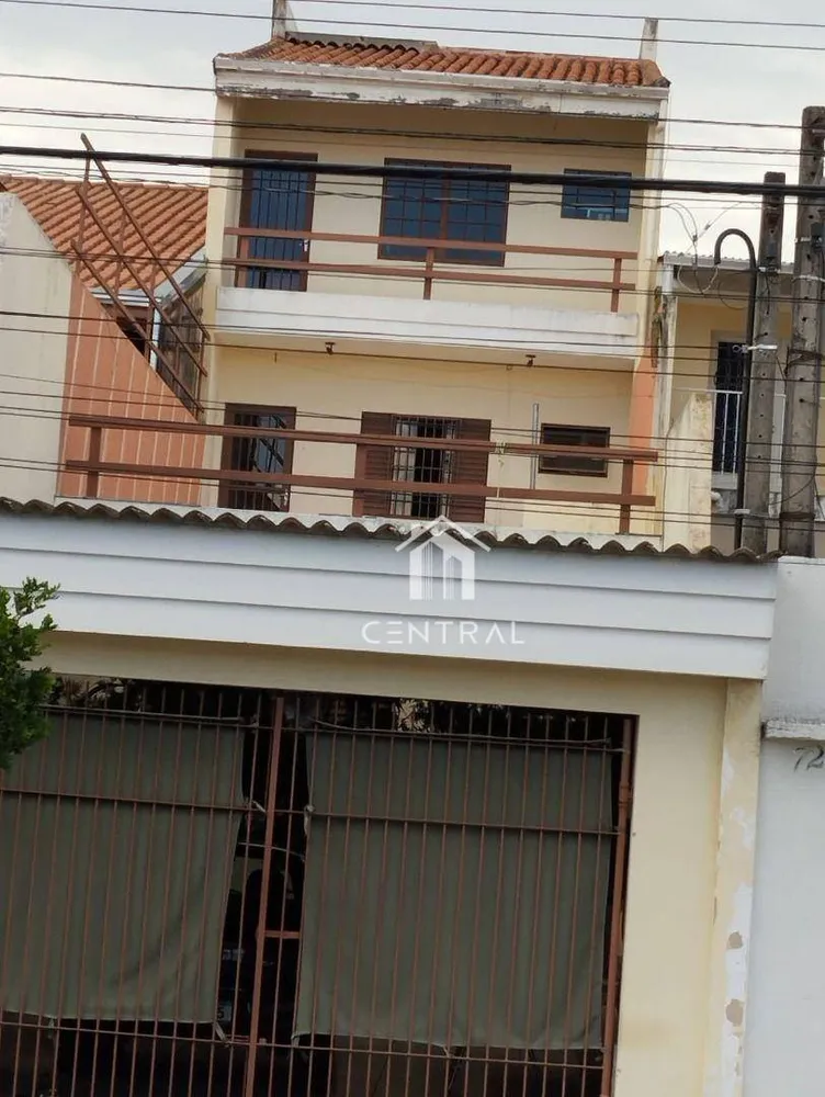 Sobrado, 3 quartos, 182 m² - Foto 1