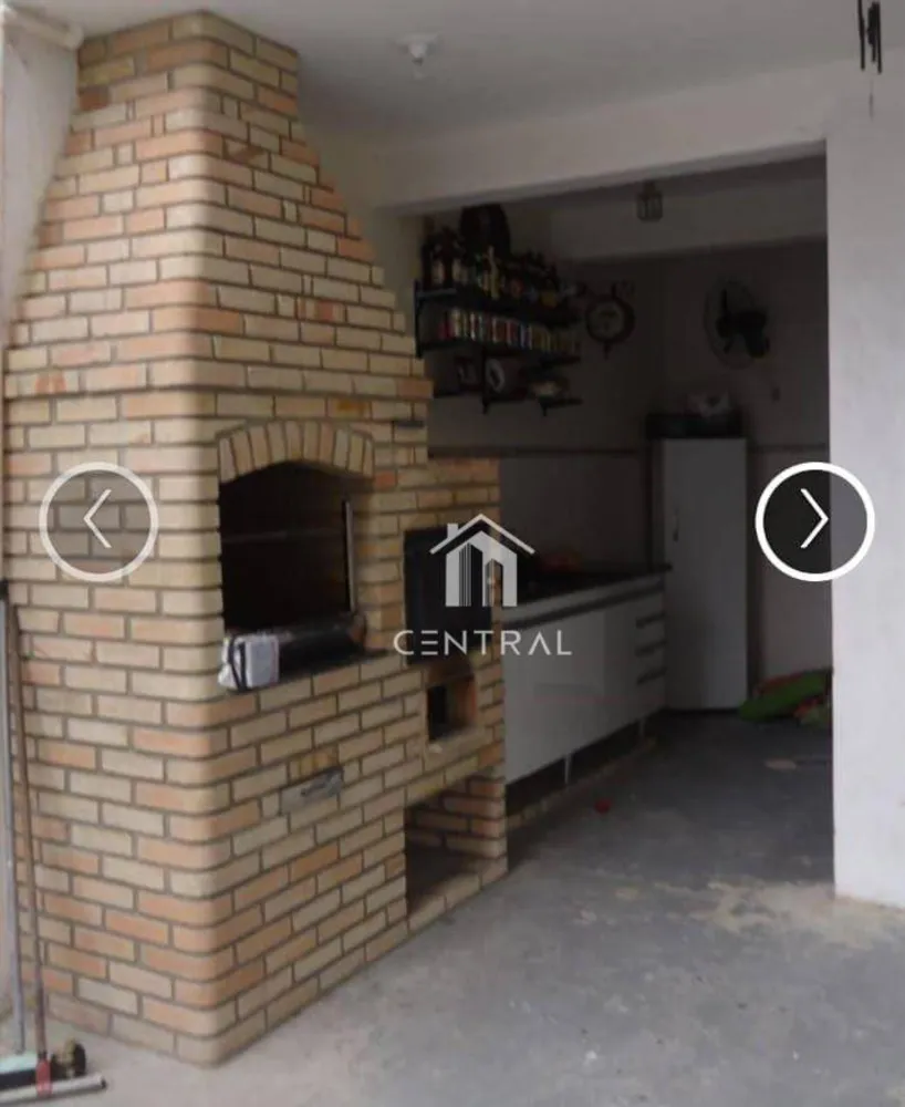 Casa, 3 quartos, 225 m² - Foto 2