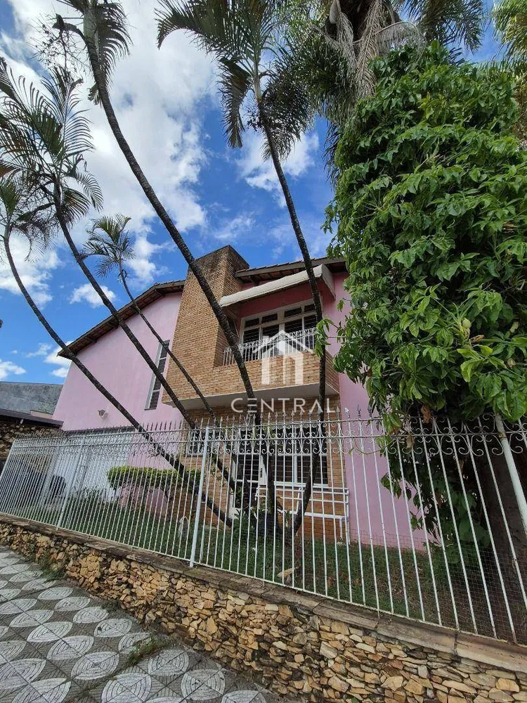 Sobrado, 5 quartos, 312 m² - Foto 2
