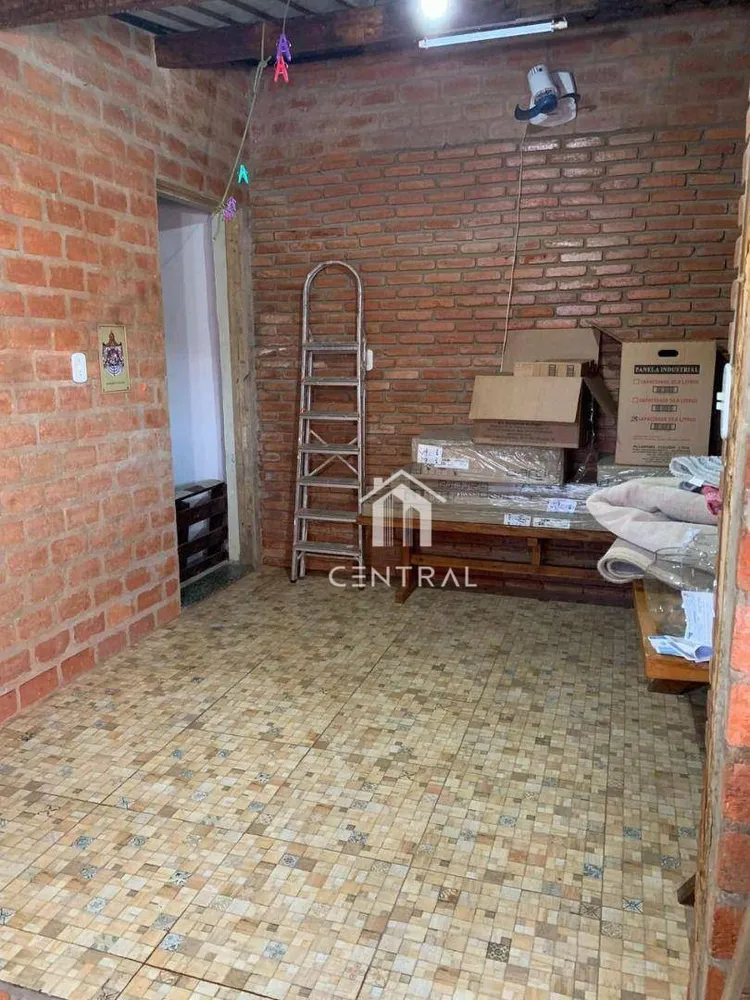 Casa, 3 quartos, 99 m² - Foto 2