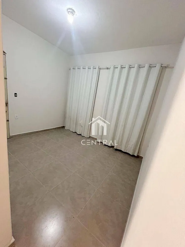 Casa, 2 quartos, 130 m² - Foto 1