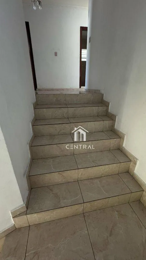 Sobrado, 4 quartos, 295 m² - Foto 2