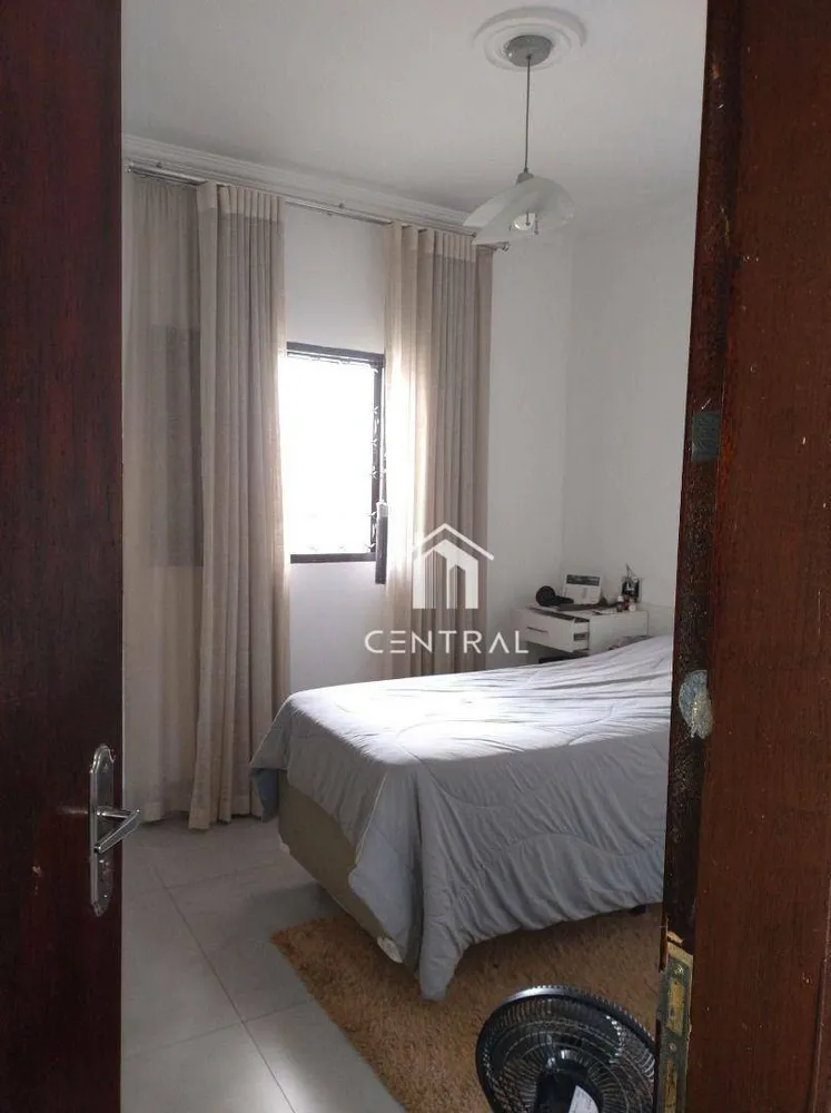 Sobrado, 3 quartos, 238 m² - Foto 3