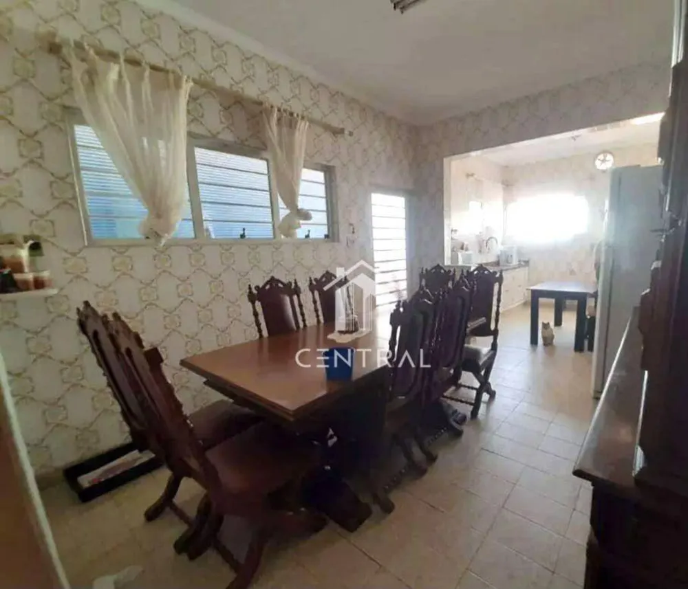 Casa, 4 quartos, 265 m² - Foto 4