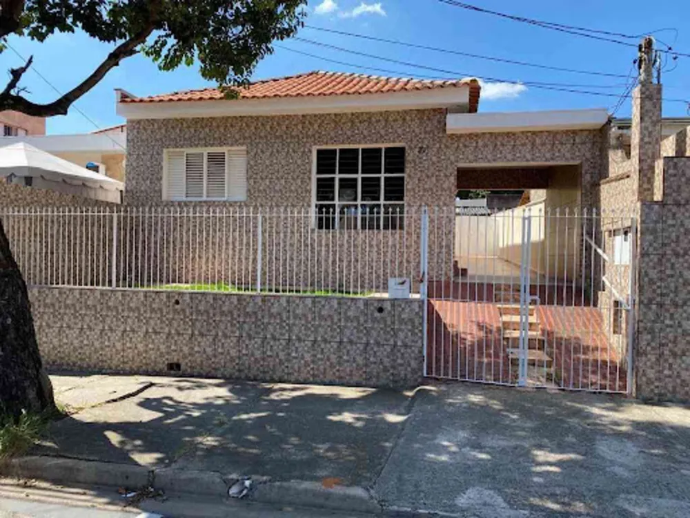 Casa, 3 quartos, 141 m² - Foto 1