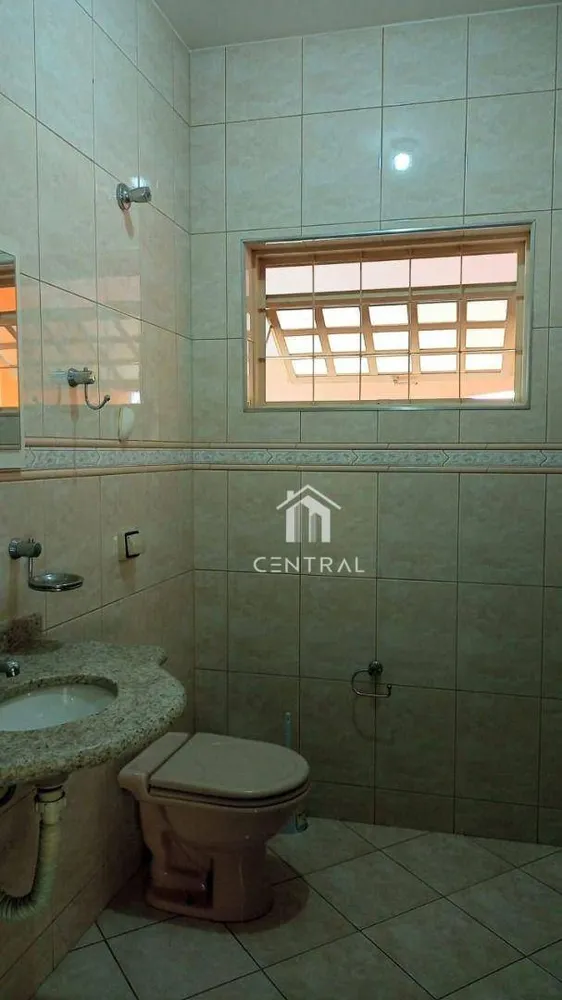 Casa, 5 quartos, 240 m² - Foto 3
