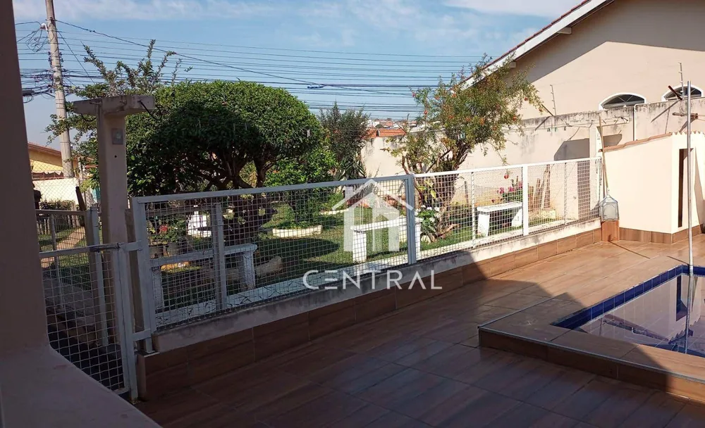 Casa, 5 quartos, 240 m² - Foto 8