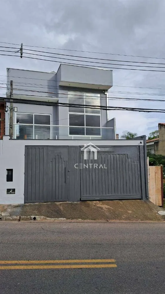 Casa, 3 quartos, 330 m² - Foto 3