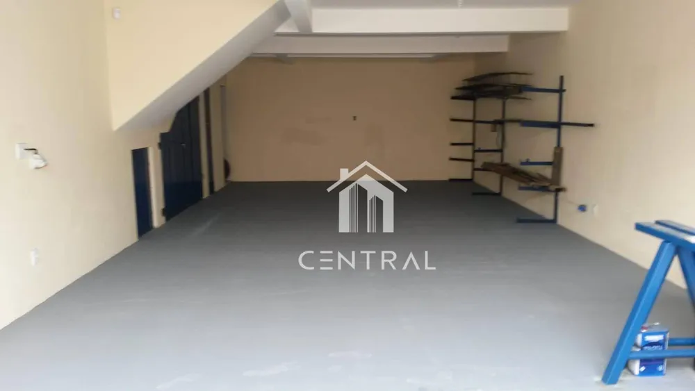 Casa, 3 quartos, 330 m² - Foto 2